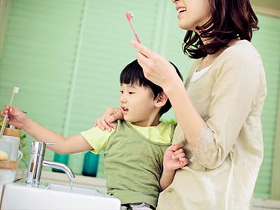 子どもの歯磨きを習慣にするには？歯磨きを習慣化の3つのポイント